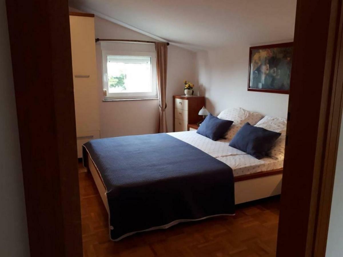 Apartments Boras Selce Exterior photo